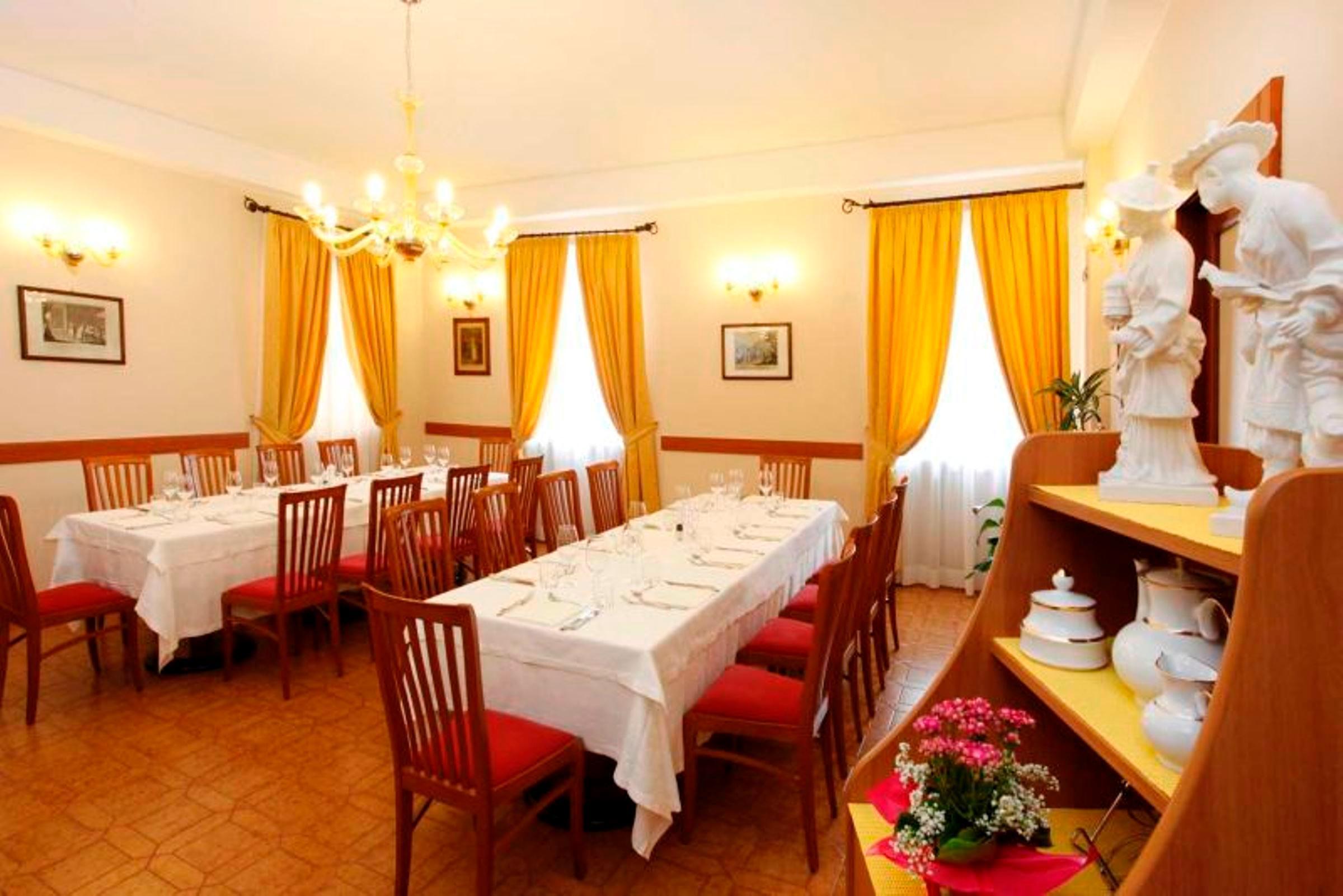 Garda Family House Hotel Castelletto Di Brenzone Exterior photo