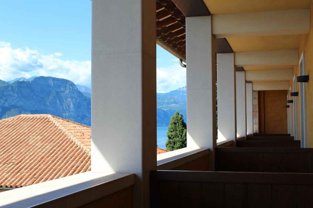 Garda Family House Hotel Castelletto Di Brenzone Exterior photo